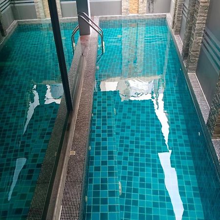 J Residence Thonglor 8 Bangkok Luaran gambar