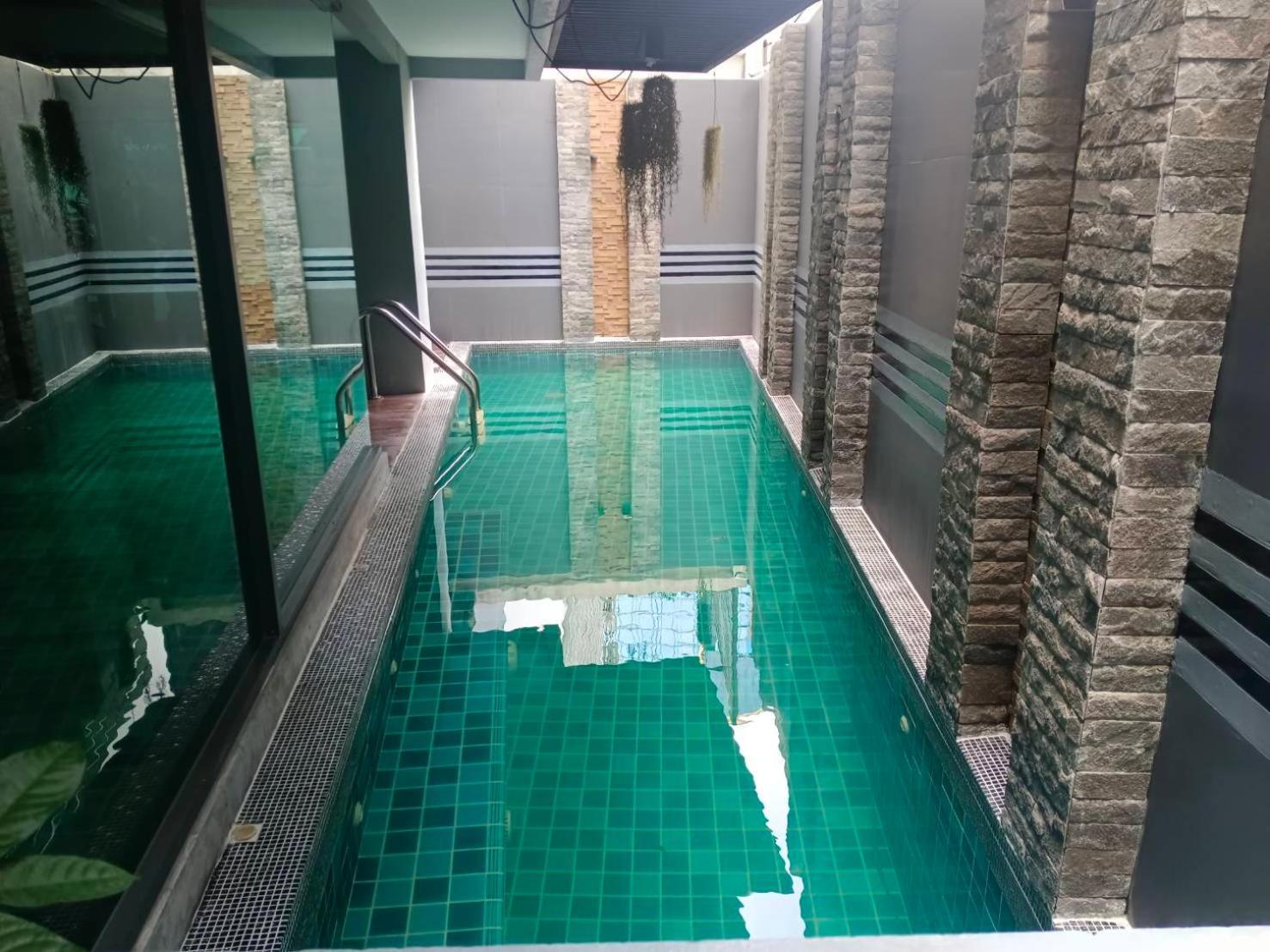 J Residence Thonglor 8 Bangkok Luaran gambar